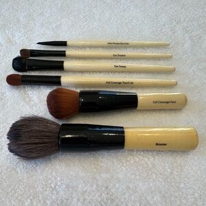 Bobbi Brown Brush Set